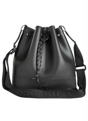 Bolsa Moleca Magda (Preto) Fechamento em Amarra��o