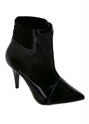 Bota Modelo Bico Fino (Preta) em Verniz Bota Modelo Bico Fino (Preta) em Verniz
