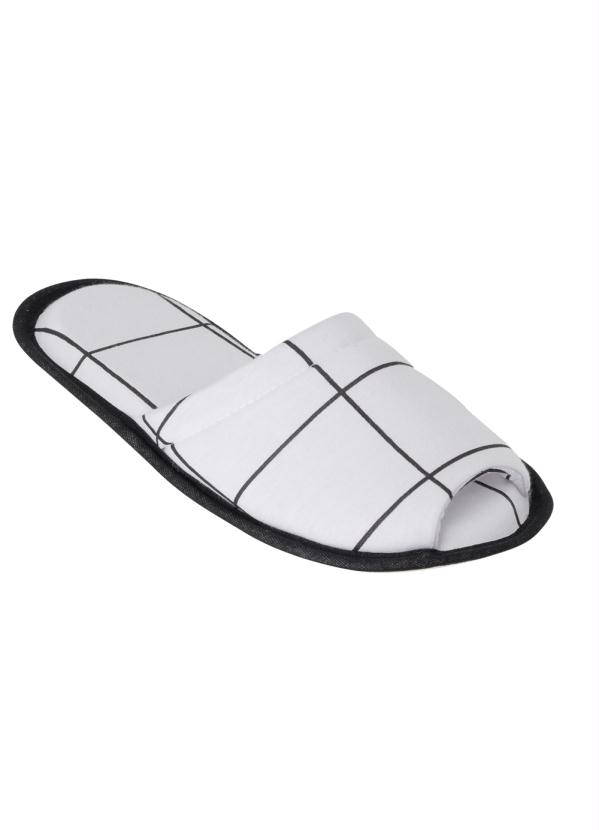 Pantufa (Branca) em Tecido