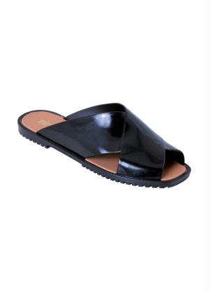 Rasteirinha (Preta) com Tiras Transpassadas