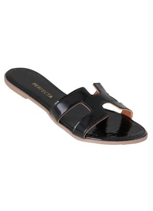 Rasteirinha (Preta) em Verniz com Cabedal Vazado