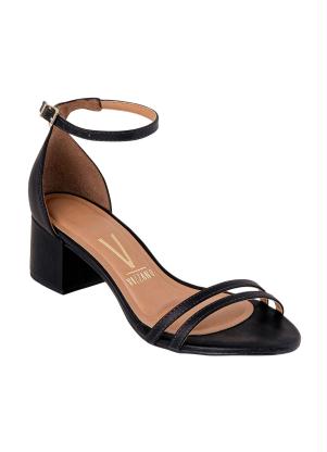 Sandália Vizzano (Preta) com Cabedal em Tiras Sandália Vizzano (Preta) com Cabedal em Tiras