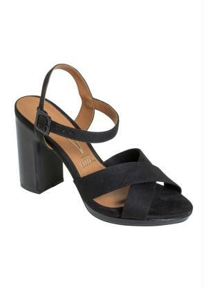 Sandália Vizzano (Preto) com Salto Quadrado Sandália Vizzano (Preto) com Salto Quadrado