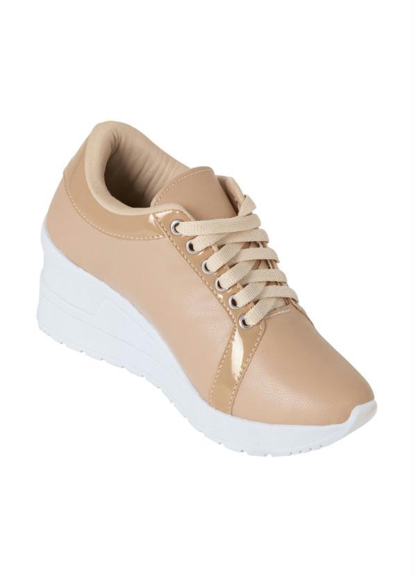 Tênis Sneaker Bege com Salto - Queima de Estoque