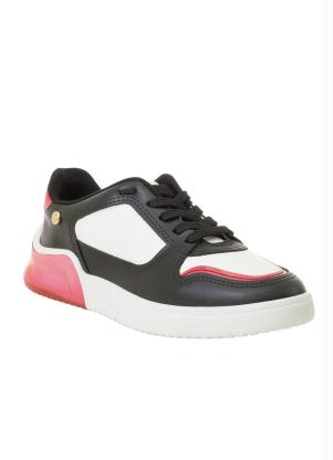 T�nis Moleca (Preto) em Sint�tico