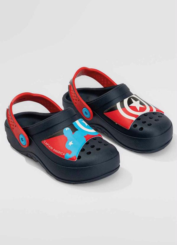action crocs