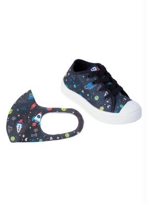 T�nis Infantil (Preto) em Tecido Estampado