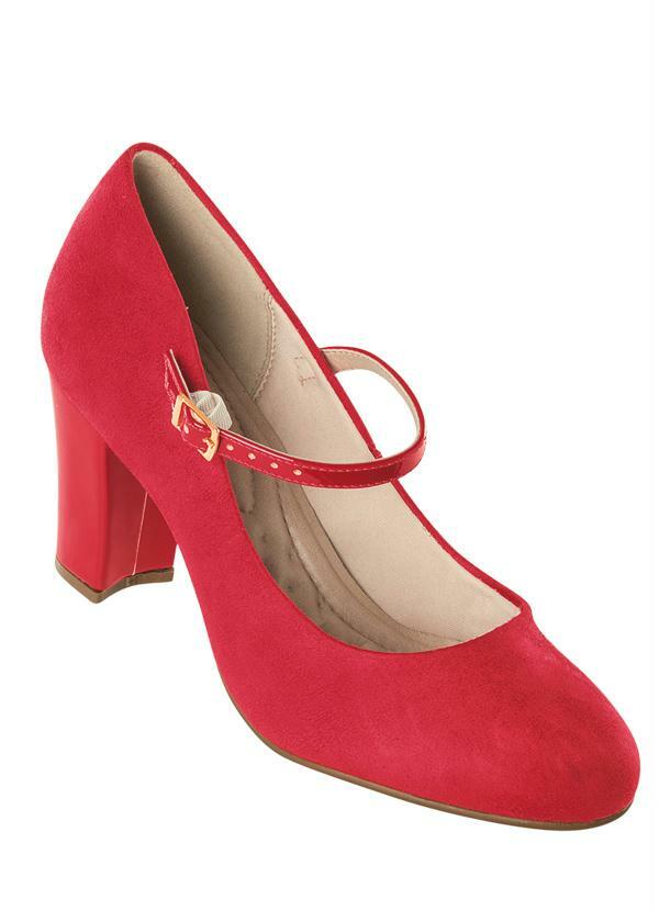 sapato vermelho beira rio