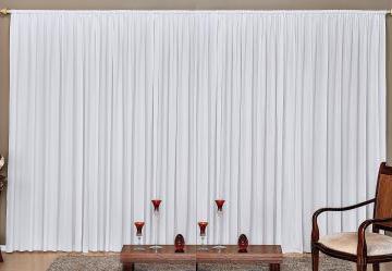 Cortina com Band� Branca 400x230 cm