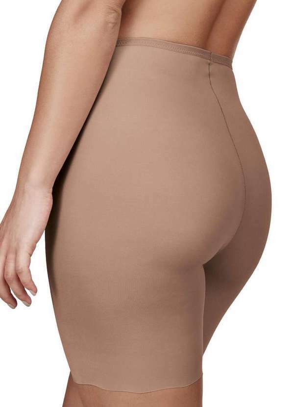short para usar com vestido demillus