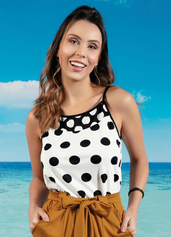 Blusa (Po� Branca) com Recorte no Decote e Al�as