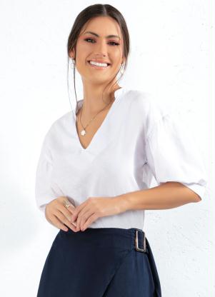 Blusa (Branca) Gola Padre com Abertura em V