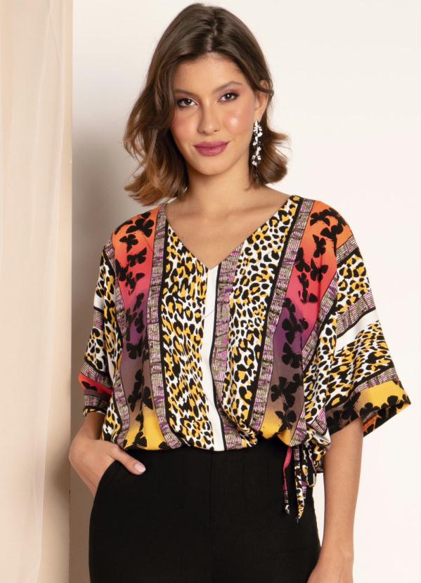 Blusa (Onça Vibrante) com Barra Ajustável Blusa (Onça Vibrante) com Barra Ajustável