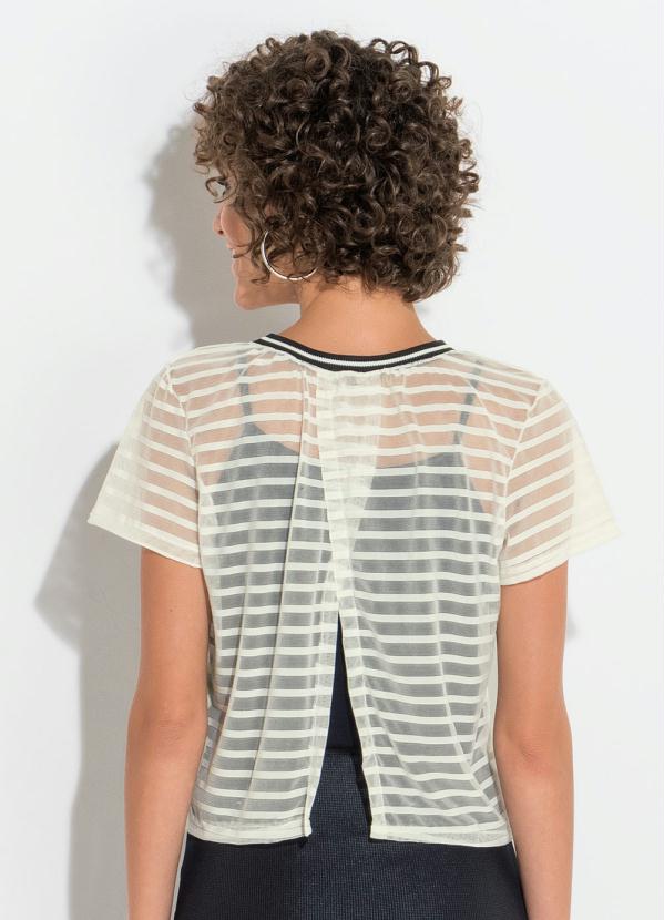 blusa com transparência branca