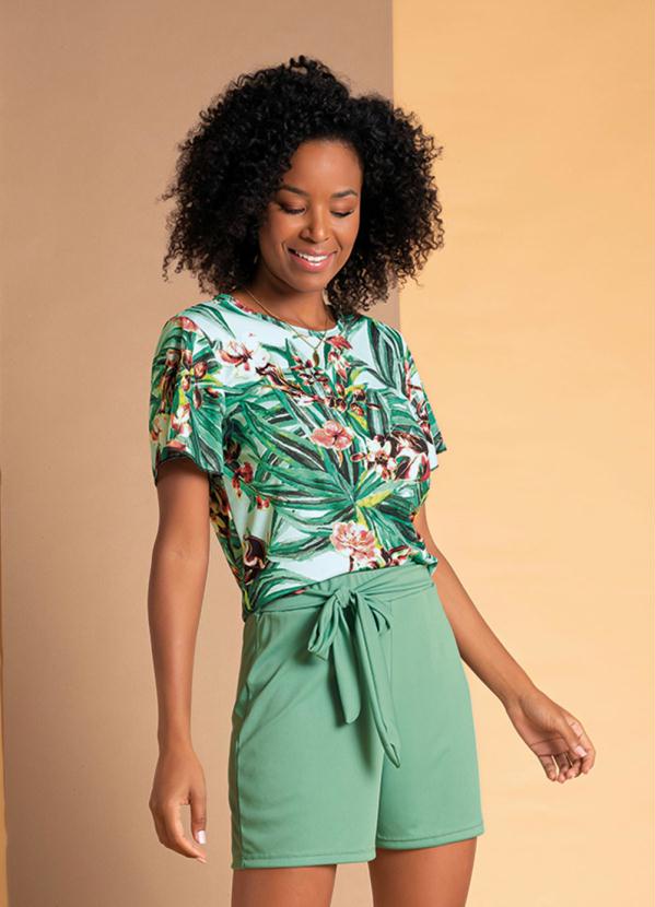 Blusa (Folhas Verde) com Manga em Babado Blusa (Folhas Verde) com Manga em Babado