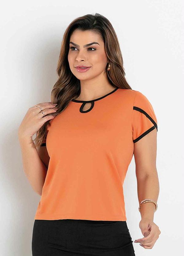 blusa laranja