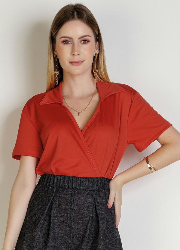 Blusa (Laranja) com Transpasse Blusa (Laranja) com Transpasse