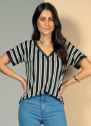 Blusa (Listrado Preto) com Detalhes em Cirrê Blusa (Listrado Preto) com Detalhes em Cirrê