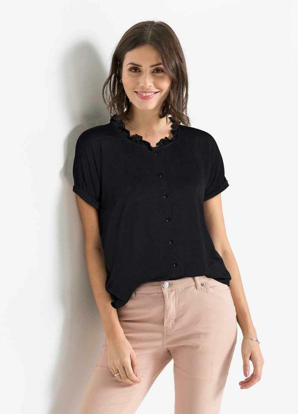 Blusa Manga Curta e Decote com Babado (Preta) Blusa Manga Curta e Decote com Babado (Preta)