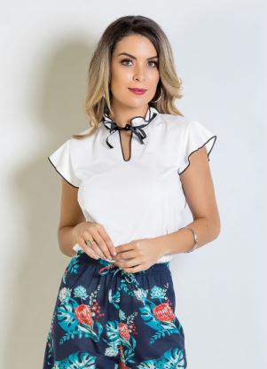 Blusa (Off White)Com Babado na Gola e Manga