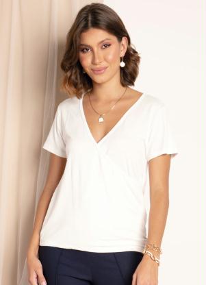 Blusa (Off White) com Frente Transpassada Blusa (Off White) com Frente Transpassada