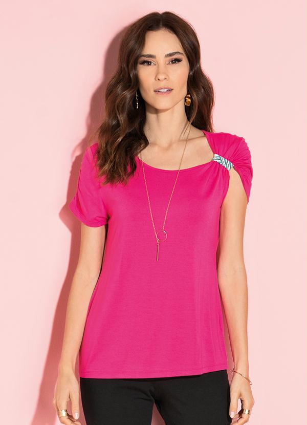 Blusa (Pink) com Drapeado na Manga