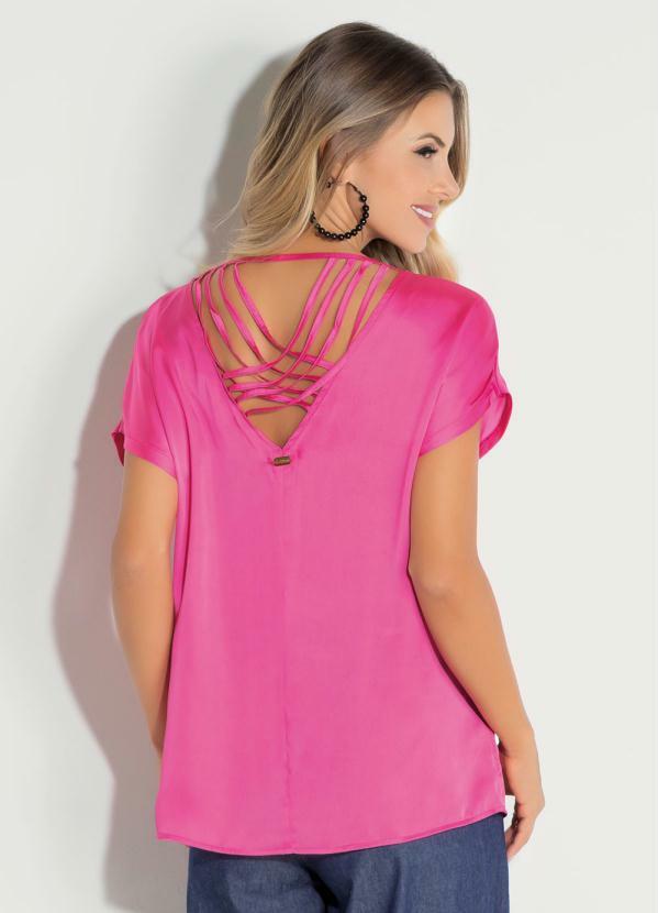 blusa com tiras nas costas