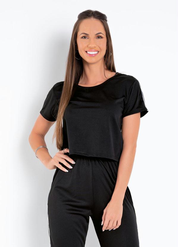 Blusa (Preta) com Detalhes em Frisos Blusa (Preta) com Detalhes em Frisos