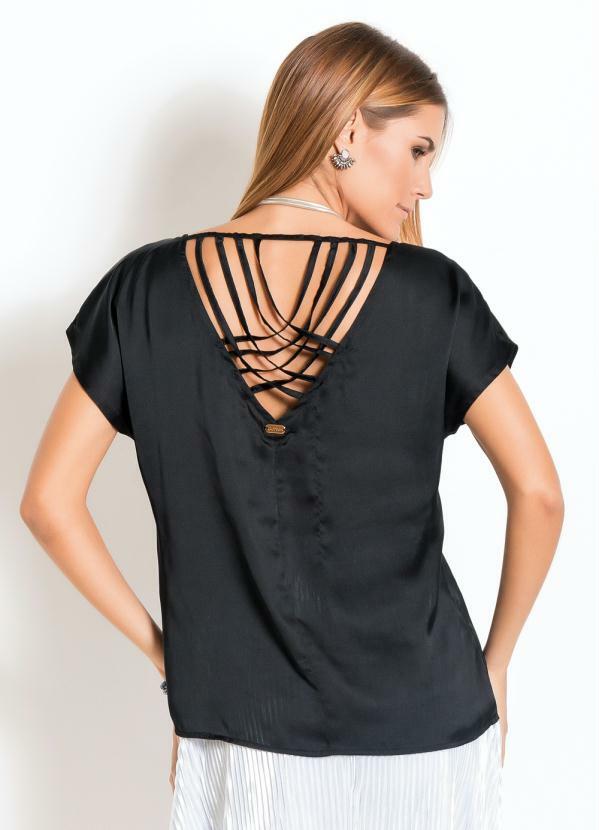 blusa com tiras nas costas
