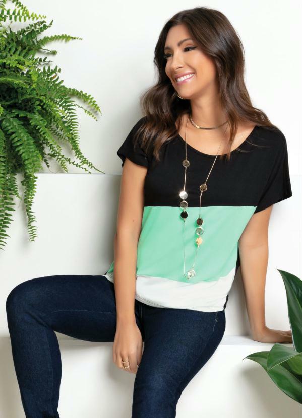 Blusa Tricolor (Menta) com Recortes