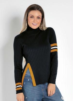 Blusa (Preta) em Tric� com Gola Alta e Fenda