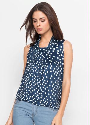 Blusa com Gola Alta Estampa de Po� (Azul)