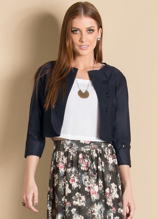 vestido preto com casaquinho