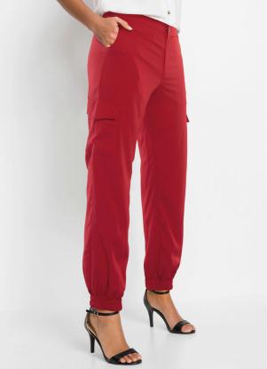 Calça Jogger com Bolsos Cargo (Vermelha) Calça Jogger com Bolsos Cargo (Vermelha)