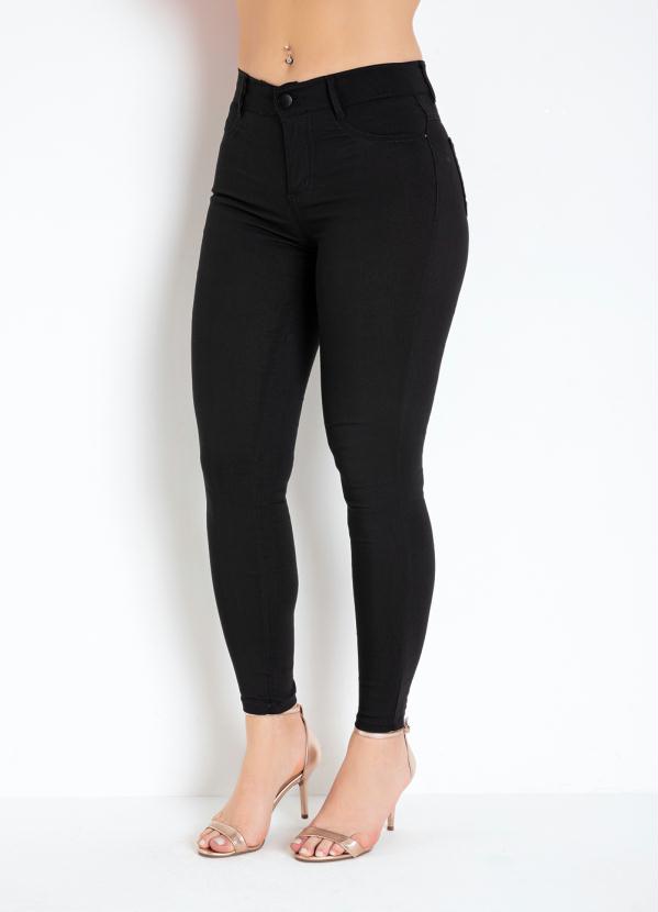 Cal�a (Preta) Justa Cigarrete Sawary