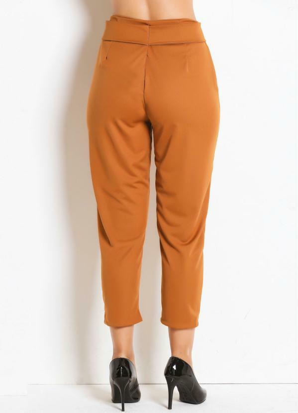 допълнение срам отговор calça capri гръм прекалена пълнота зло