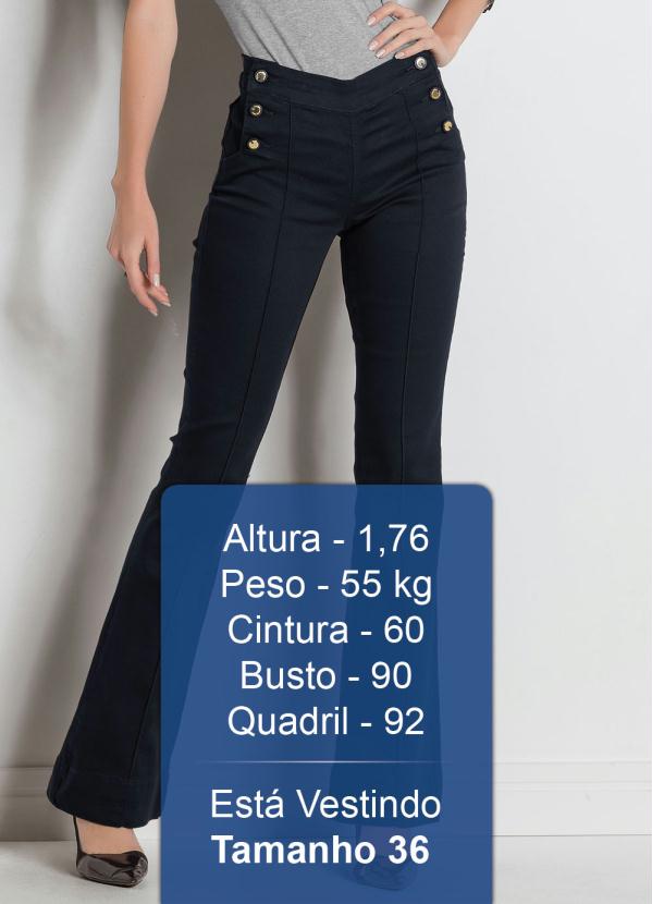 calça flare preta cos alto