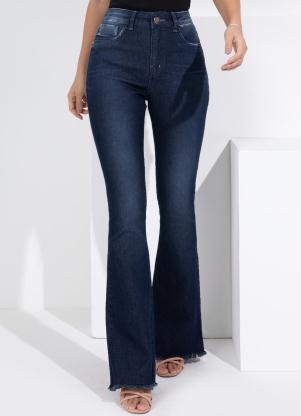 Cal�a Flare (Jeans Escuro) com Barra Desfiada