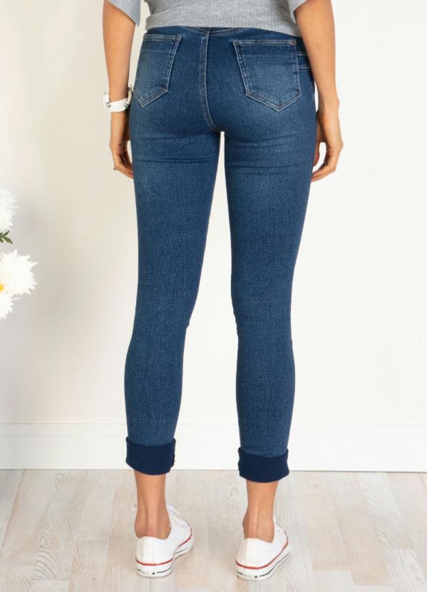 calça jeans capri cintura alta