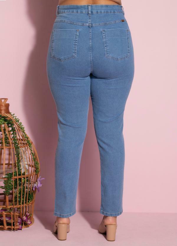 calça jeans feminina com bolso na frente