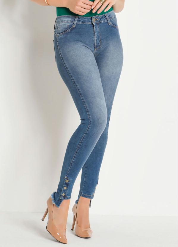 calça jeans feminina perna curta