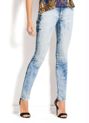 Calça Jeans com Cintura Média (Azul Marmorizado) Calça Jeans com Cintura Média (Azul Marmorizado)