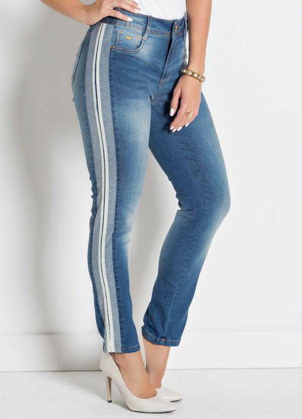 calça jeans listra lateral