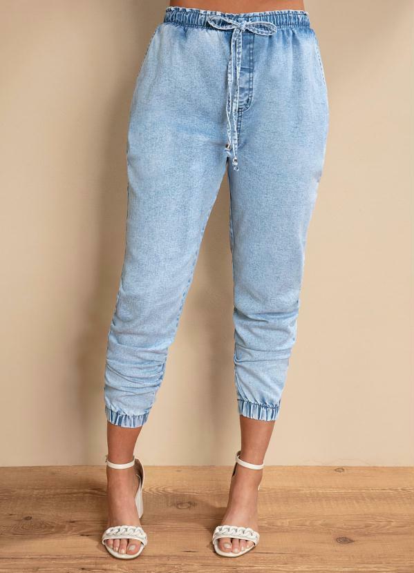 calça jogger jeans clara