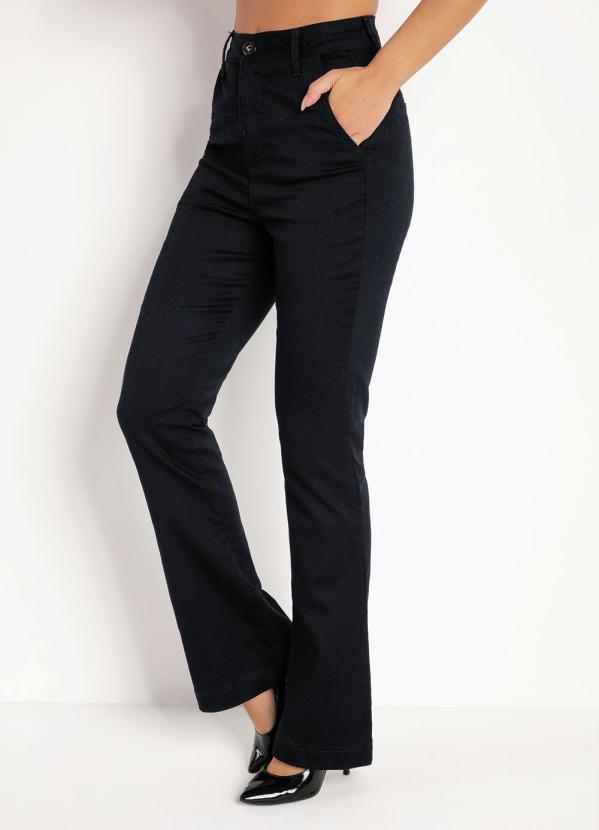 Cal�a (Preta) Flare com Bolsos