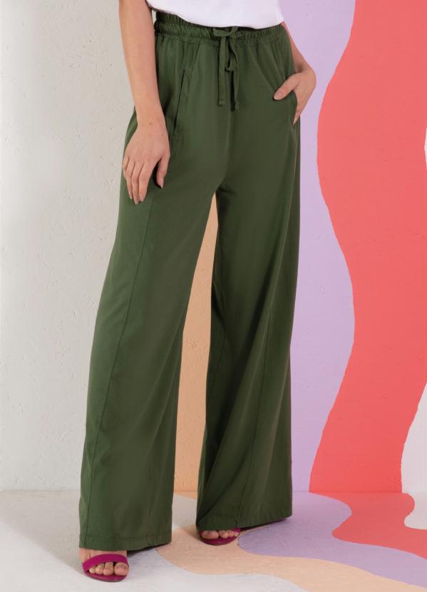 Cal�a Pantalona (Verde) com Bolsos Funcionais