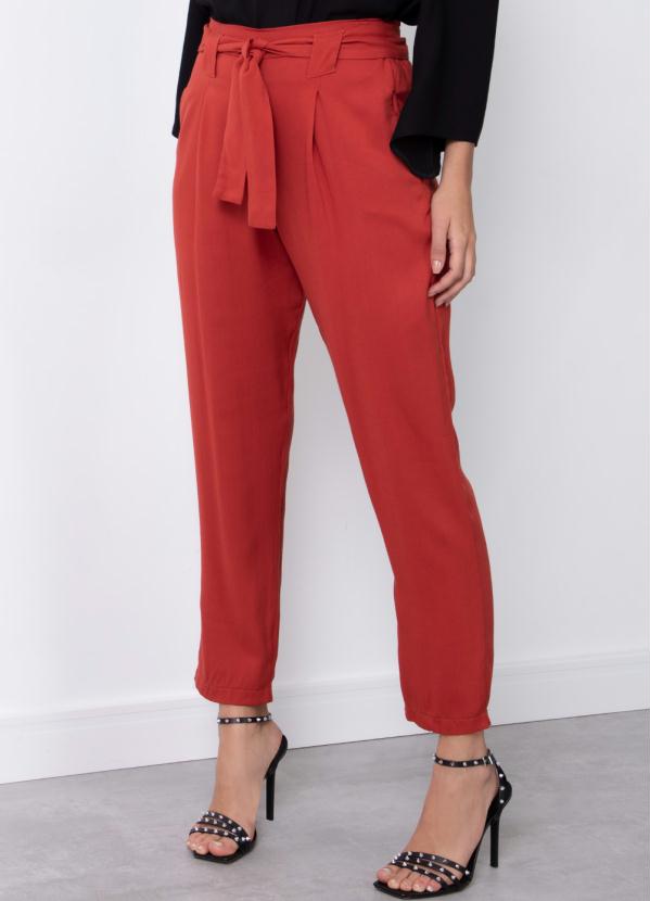 Cal�a (Terracota) em Viscose Plana com Bolsos