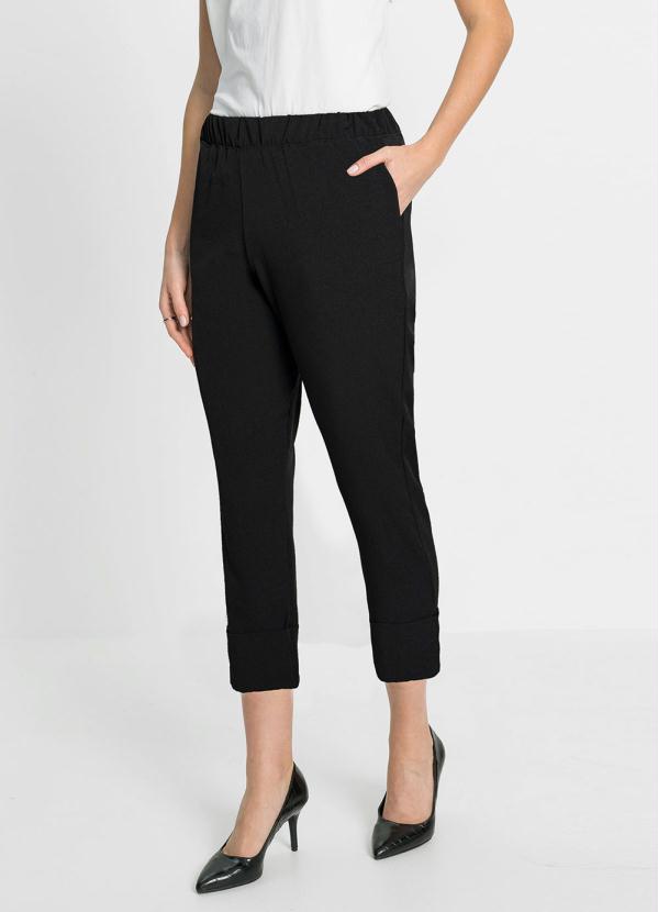 Calça Cropped com Barra Dobrada (Preta) Calça Cropped com Barra Dobrada (Preta)