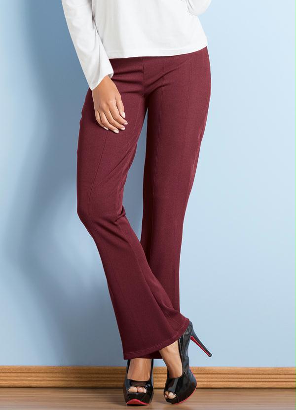 calça flare bordo