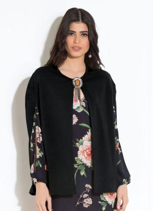 Capa Quintess (Preto) com Broche